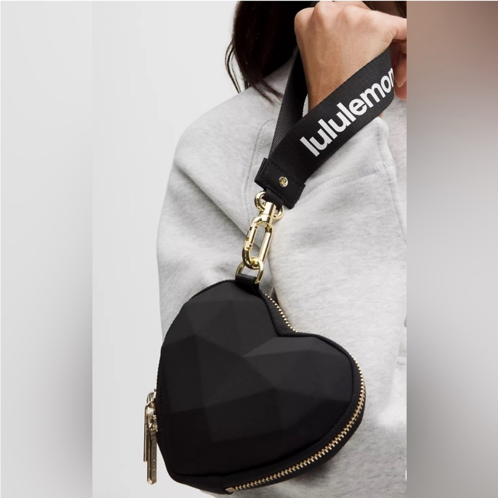 Lululemon Black Heart-Shaped Wristlet - Picture 2 of 5